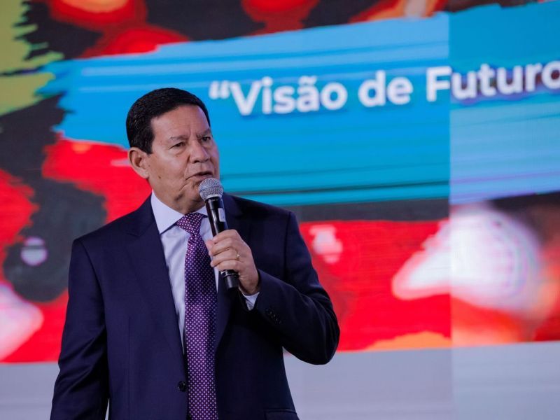 Mourão diz que tomou cloroquina e está vivo - (Foto: Romério Cunha/VPR - 19.08.2020)