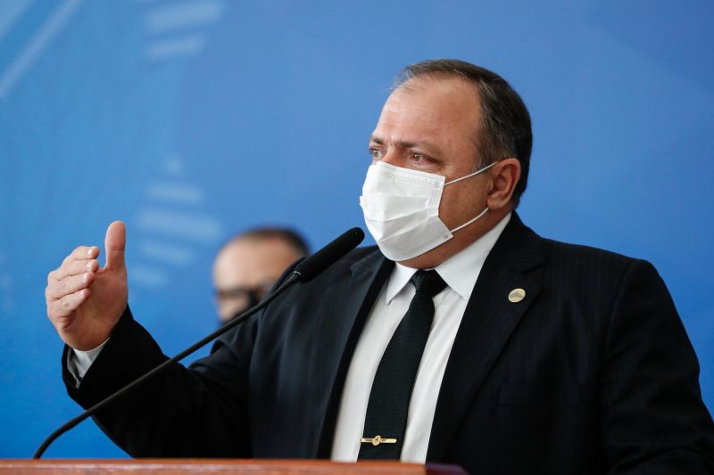 Eduardo Pazuello, ex-ministro da Saúde, deixou o governo se dizendo vítima de complô político - (Foto: Alan Santos/PR - 10.03.2021)