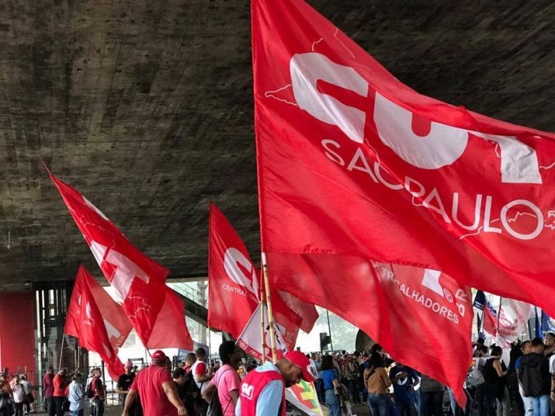 Manifestação de centrais sindicais - (Foto: Reprodução/ Facebook @saopauloCUT)