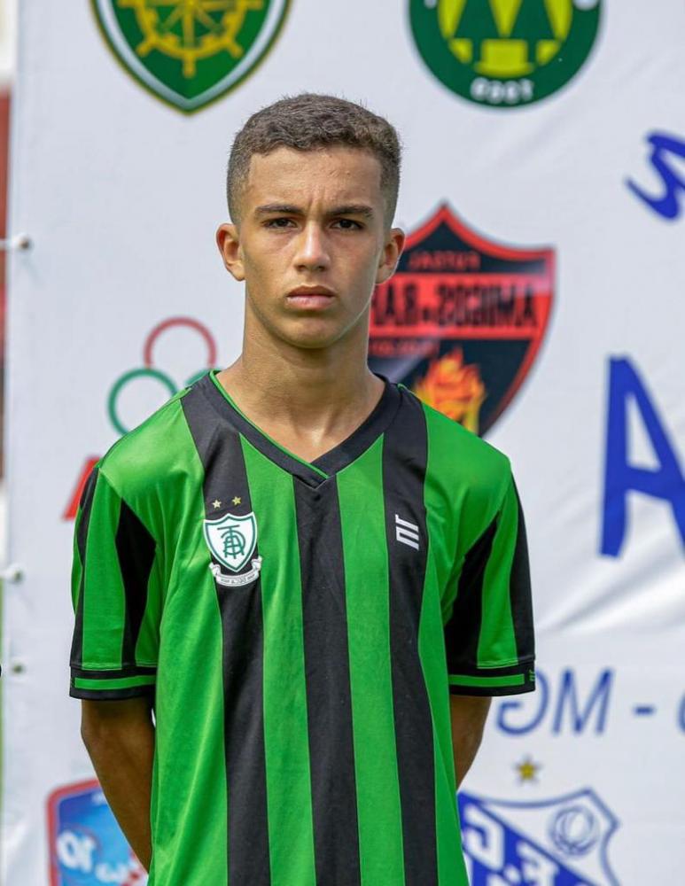 Riquelme Oliveira Souza Barreto.