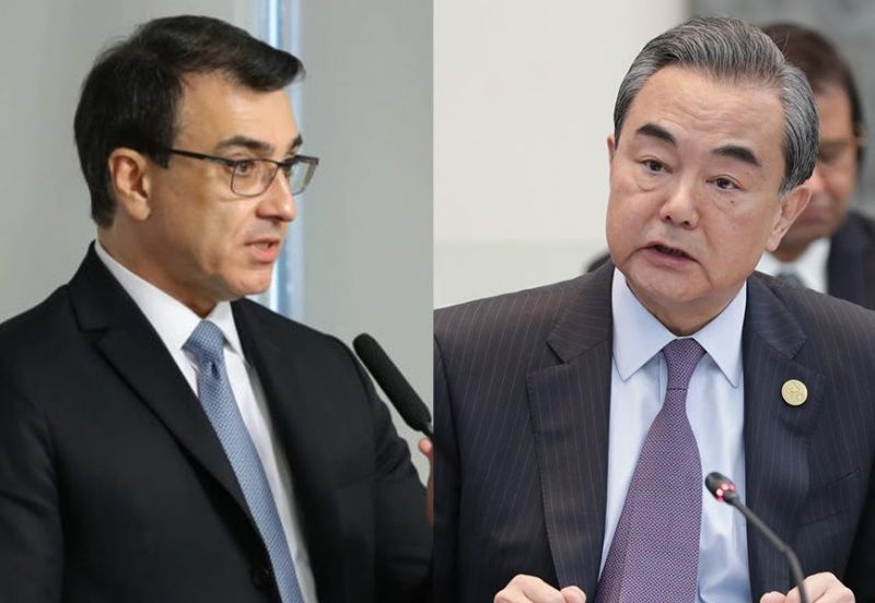 Carlos Araújo falou pela primeira vez, oficialmente, com o ministro das Relações Estrangeiras da China, Wang Yi - (Foto: Reprodução/Twitter)