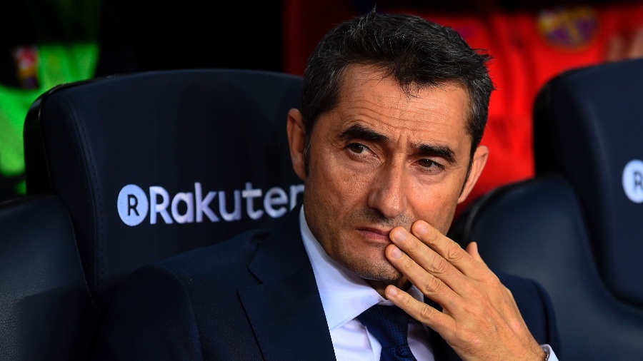 Ernesto Valverde durante partida entre Barcelona e Athletic Bilbao