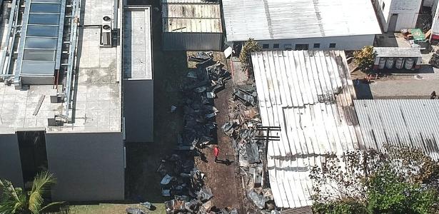 Imagem aérea do CT do Flamengo após incêndio