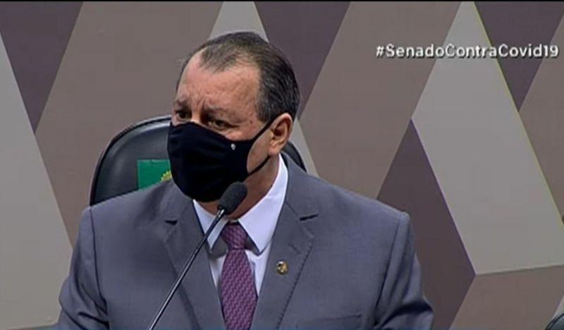 Aziz abriu o dia negando questão de ordem contra paralisação da reunião - (Foto: TV Senado / Reprodução)