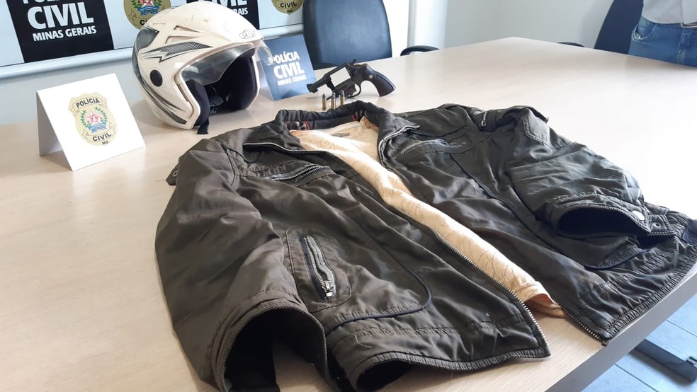 Roupa que o suspeito usou no dia do crime.Foto: Herisder Matias/InterTV
