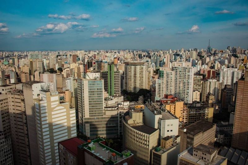 Preço de venda de imóveis sobe em abril - (Foto: Thomaz Kravezuk/R7)