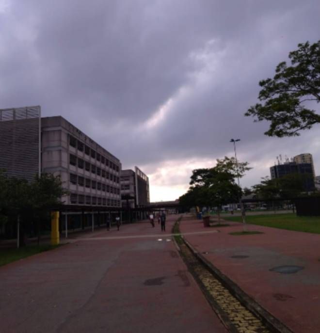 Estudantes podem se inscrever para fazer um curso profissionalizante - (Foto: Reprodução/Google Maps)