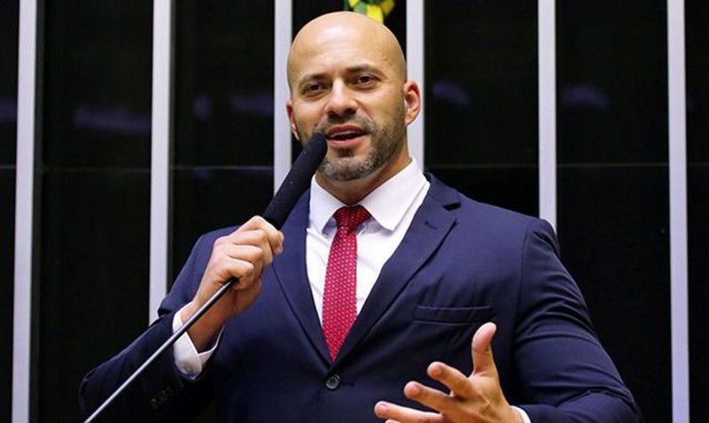 Deputado Daniel Silveira foi preso em flagrante em fevereiro - (Foto: Divulgação/Câmara dos Deputados)