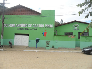 Foto: Escola Municipal Antônio Castro Pinto 